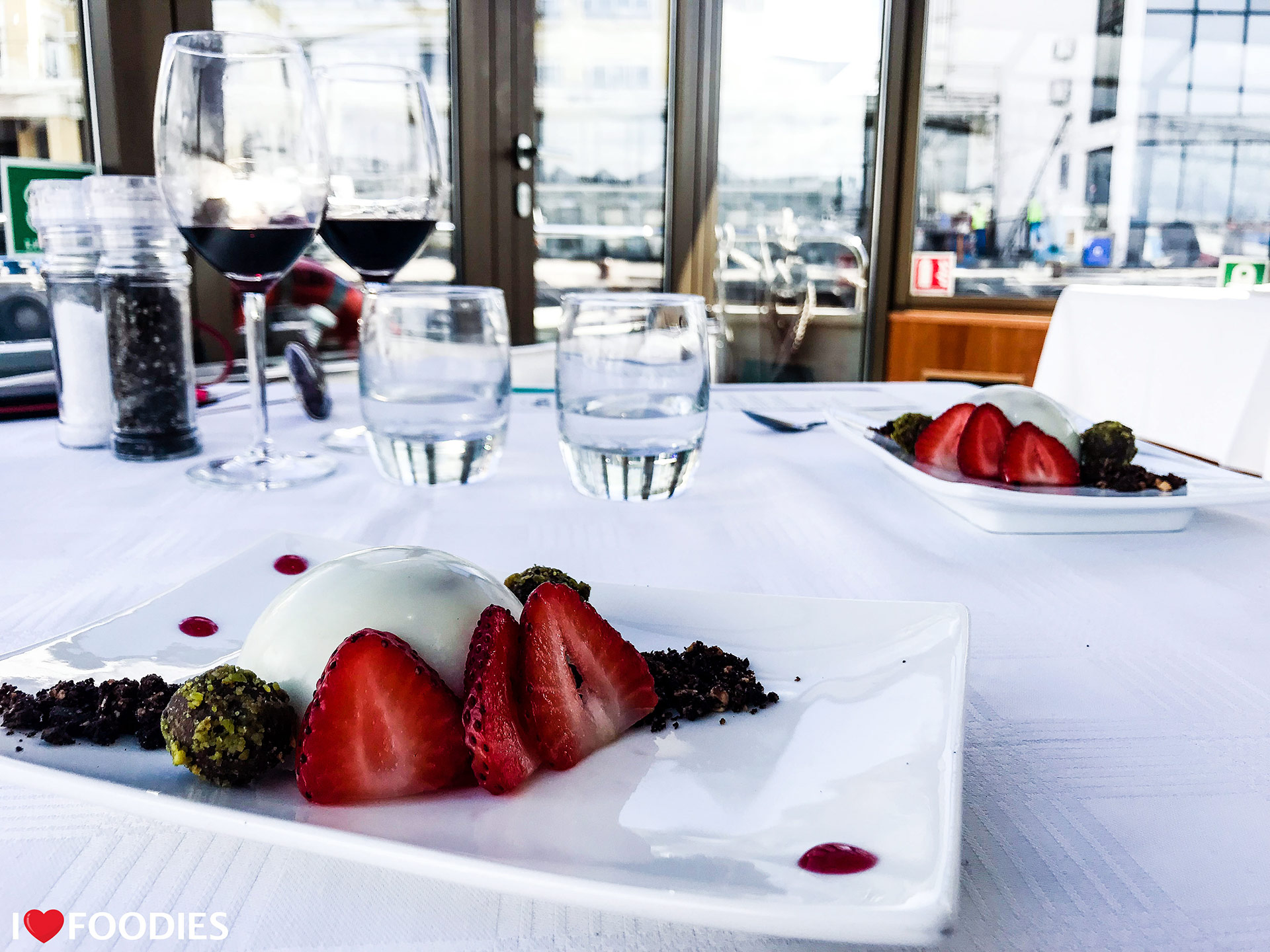 The Alba Restaurant Boat Cruise at the V&A Waterfront